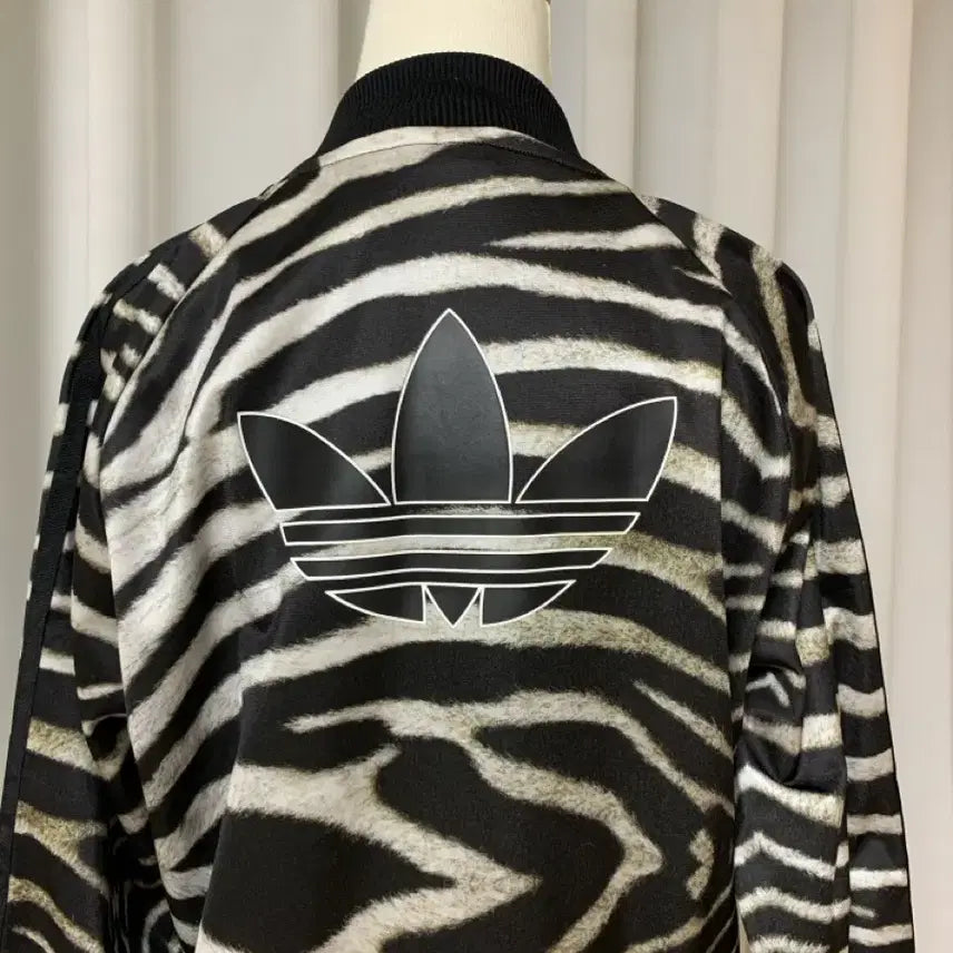 [BUNJANG] Adidas Zebra Track Top Jersey / [새상품] 한정판 아디다스 지브라 트랙탑 져지 95