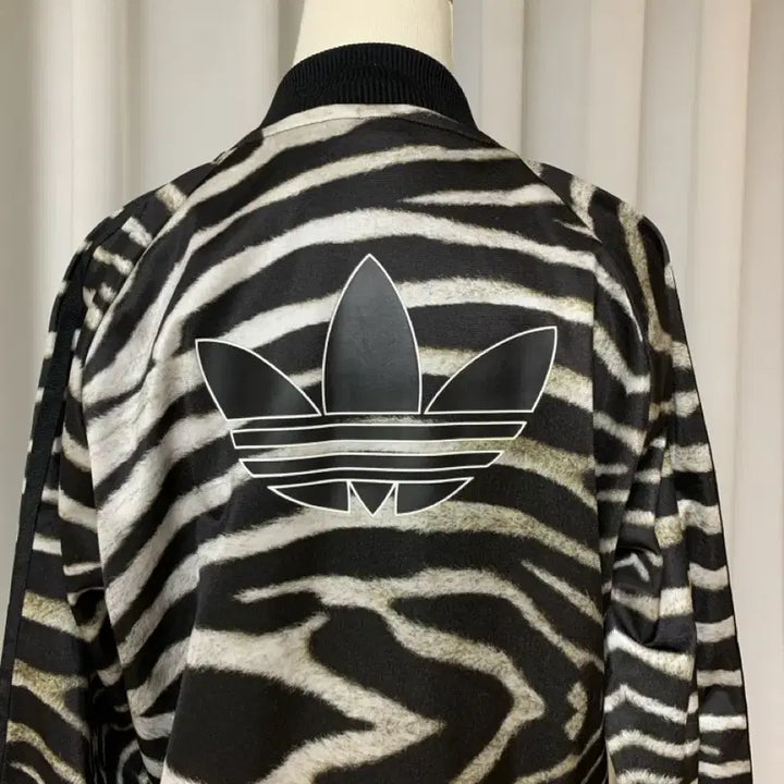 [BUNJANG] Adidas Zebra Track Top Jersey / [새상품] 한정판 아디다스 지브라 트랙탑 져지 95