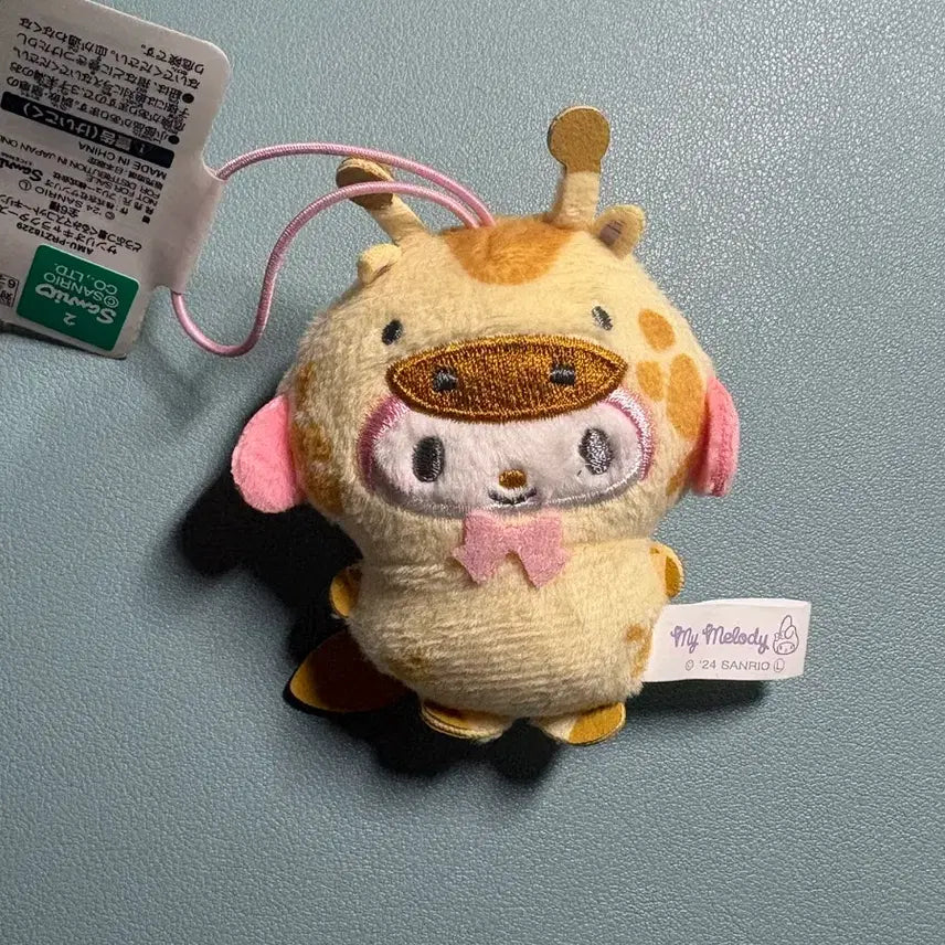 [BUNJANG] Sanrio Giraffe My Melody Doll Keychain / 산리오 동물 시리즈 기린 마이멜로디 인형 키링