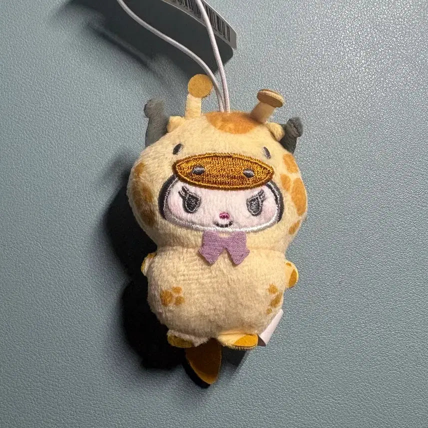[BUNJANG] Sanrio Animal Series Giraffe Kuromi Plush Keychain / 산리오 동물 시리즈 기린 쿠로미 인형 키링