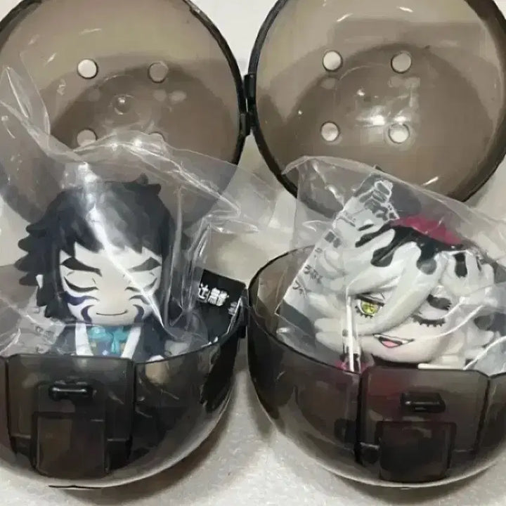 [BUNJANG] Demon Slayer: Mugen Train Arc Gyutaro &amp; Doma Shoulder Buddy Bundle Set (Sealed) / [정품][미개봉 새상품]귀멸의 칼날 무한성편 가이가쿠&amp;도우마 어깨쿵 일괄