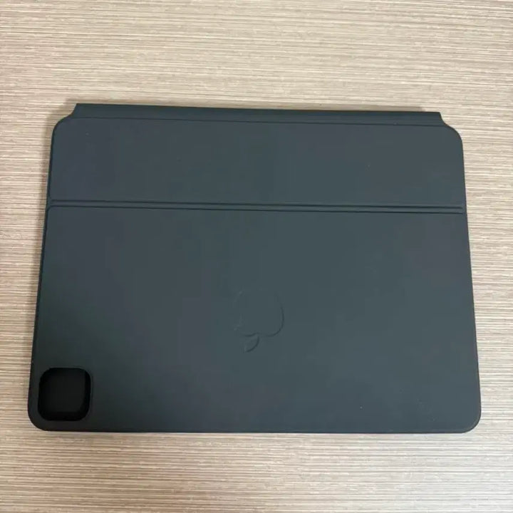 [BUNJANG] Apple Magic Keyboard for 11-inch iPad Pro/Air / 애플 매직키보드 11인치 프로/에어용