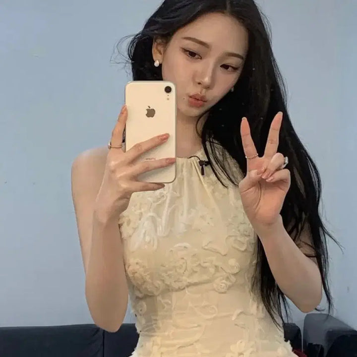 [BUNJANG] Synsden Promise Balloon Mini Dress (Worn by Karina) / 신스덴 프로미스 벌룬 미니원피스(카리나 착용)