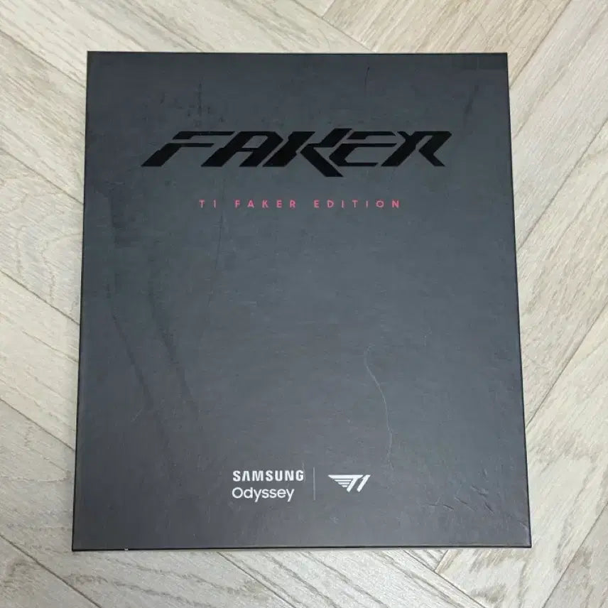 [BUNJANG] Samsung Odyssey Faker Figure / 페이커 삼성 오디세이 피규어