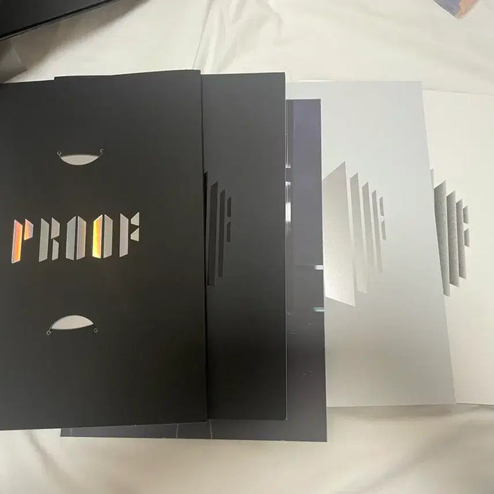 [BUNJANG] BTS Jungkook Proof Standard Album Photocard &amp; Postcard Bundle Set / 풀셋) 방탄 정국 proof 앨범 프루프 스탠다드 포카 엽서 bts jk