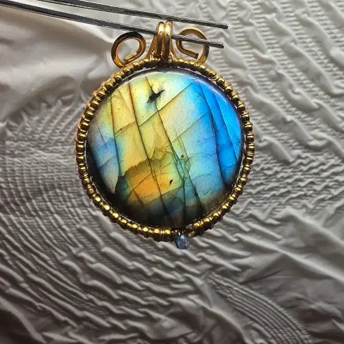 [BUNJANG] Labradorite Gemstone Pendant with Gold Trim / 라브라도라이트 원석 팬던트