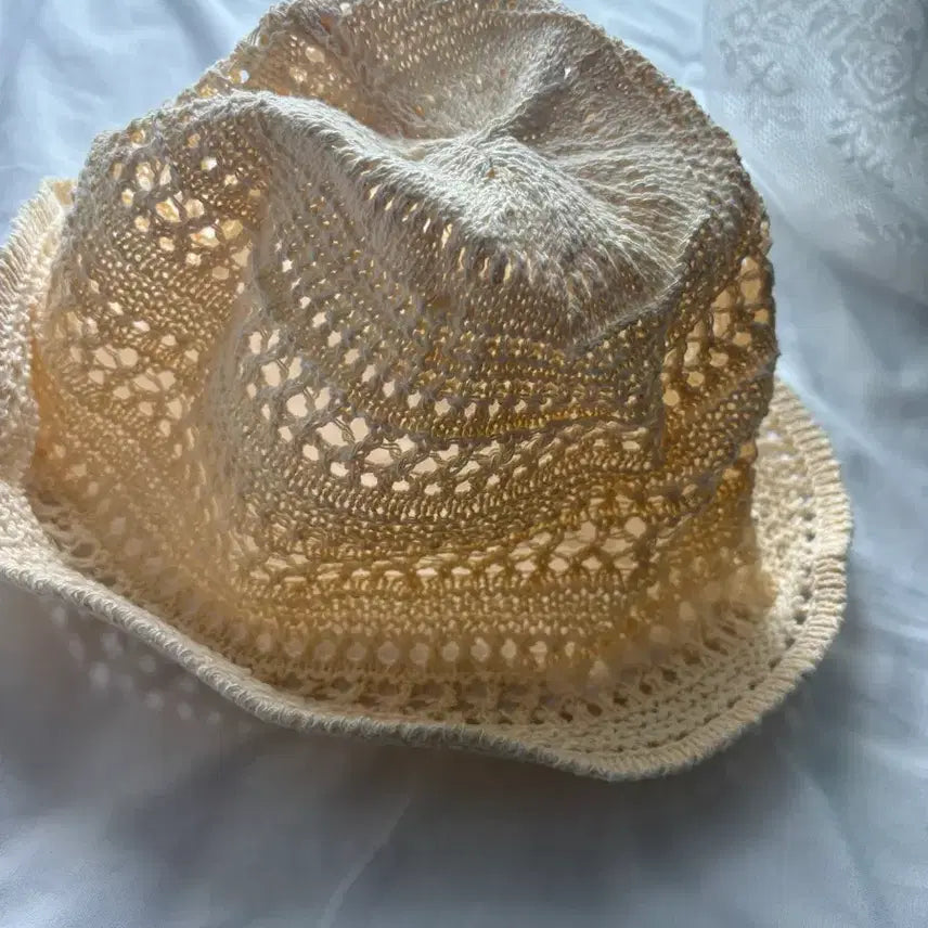 [BUNJANG] Ivory Knit Bucket Hat / 아이보리 니트 버킷햇 벙거지 모자 쿠팡구매/ 에이블리교신가능