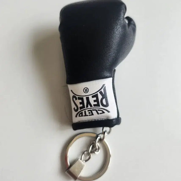 [BUNJANG] Cleto Reyes Boxing Glove Keychain / 클레토 레예스 복싱 글러브 키링