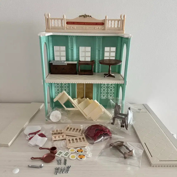 [BUNJANG] Sylvanian Families Delicious Restaurant Town Series Playset / 6018)실바니안 타운시리즈 딜리셔스 레스토랑