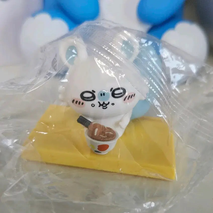 [BUNJANG] Chiikawa Matsuya Collaboration Momonga Figure / 치이카와 마츠야 콜라보 모몽가 피규어