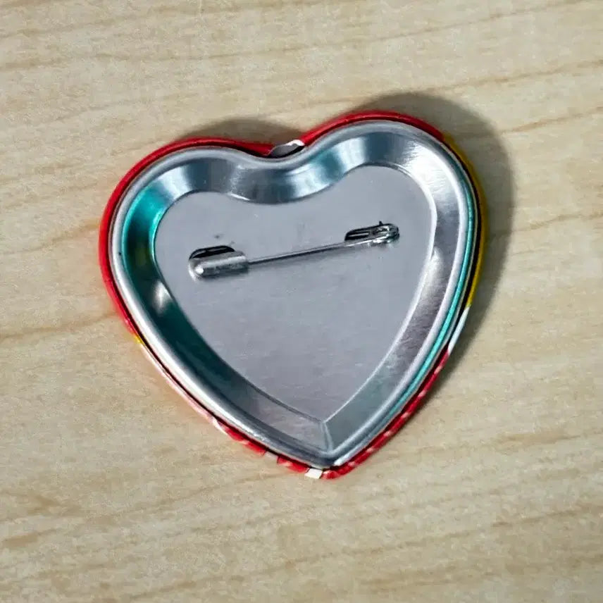 [BUNJANG] Spy x Family Yor Heart Can Badge / 스파이패밀리 요르 캔뱃지 하트뱃지 스파패