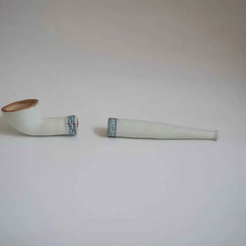 [BUNJANG] White Porcelain Blue-and-White Tobacco Pipe / 백자청화담뱃대