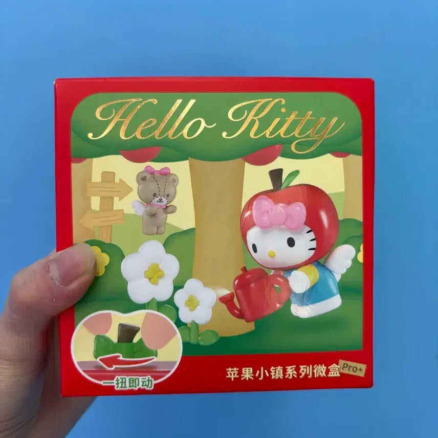 [BUNJANG] Sanrio Hello Kitty Apple Village Series Figure (Sealed) / (미개봉) 산리오 헬로키티 사과마을 시리즈 피규어