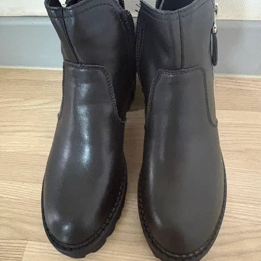 [BUNJANG] Black Platform Ankle Boots / 블랙 통굽 앵클 부츠 새상품