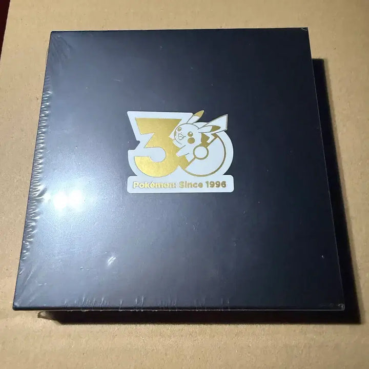[BUNJANG] Pokemon 30th Anniversary 1st Generation Badge / 포켓몬 30주년 뱃지 3월(1세대) 판매