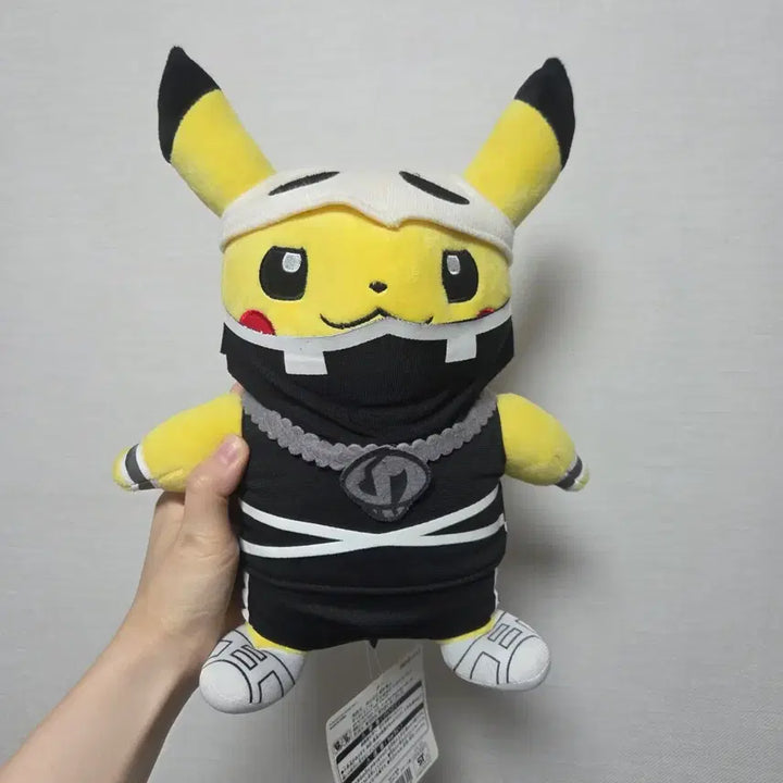 [BUNJANG] Pokemon Center Skull Gang Pikachu Plush Doll (Original Tag Included) / [레어/정품] 단원놀이 스컬단 피카츄 인형 포켓몬센터 (종이택 보유)