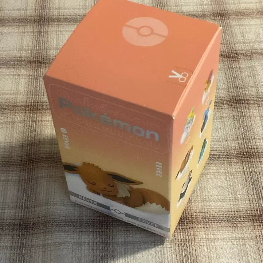 [BUNJANG] Official Pokemon Eevee Figure (Sleeping Ver.) - Sealed / 잠자는 포켓몬 이브이 피규어 정품 미개봉