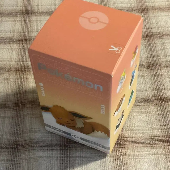 [BUNJANG] Official Pokemon Eevee Figure (Sleeping Ver.) - Sealed / 잠자는 포켓몬 이브이 피규어 정품 미개봉