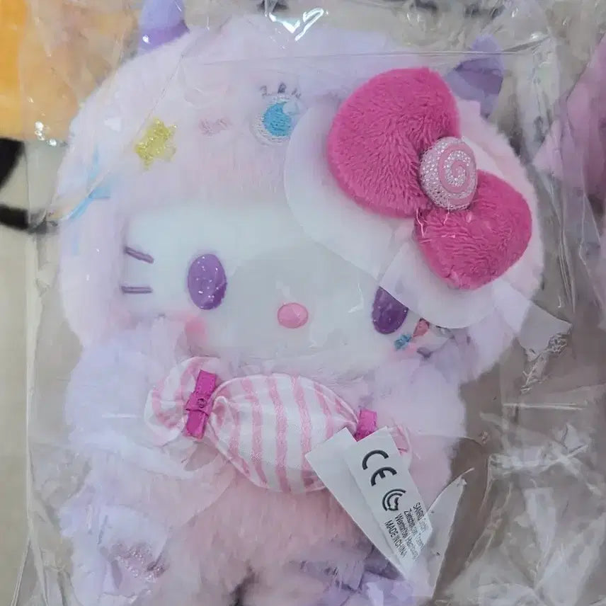 [BUNJANG] Sanrio Colorful Pop Monster Mascot Keychain Kitty / 산리오 컬러풀 팝 몬스터 마스코트 키링 키티 판매합니다