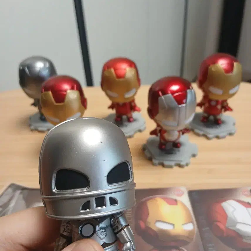 [BUNJANG] Hot Toys Cosbi Iron Man Figure Bundle Set / [일괄판매] 아이언맨 핫토이 코스비 피규어