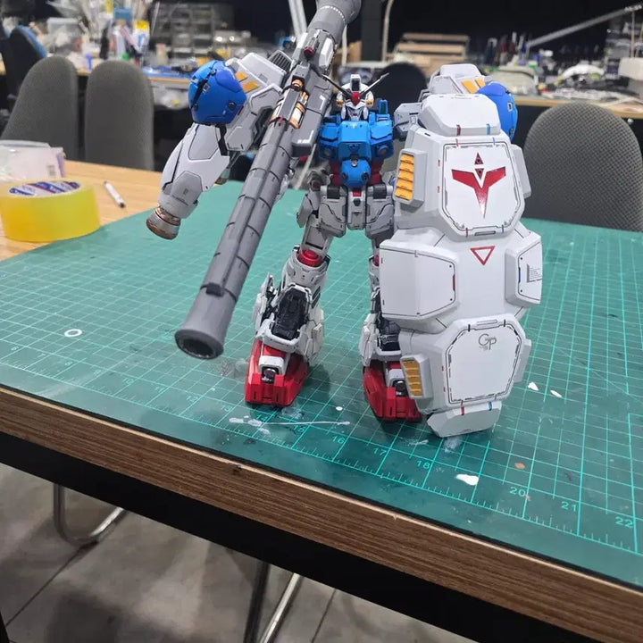 [BUNJANG] Gundam GP02 Physalis Painted Model / 솔로몬 GP02 건담 시작 2호기  사이살리스 도색 완성작