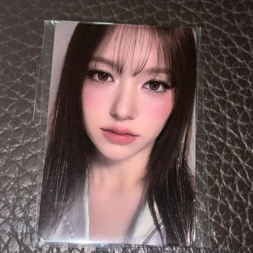 [BUNJANG] FIFTY FIFTY Sioon Rainbow Mansion Photocard / 피프티피프티 문샤넬 무지개맨션 포카