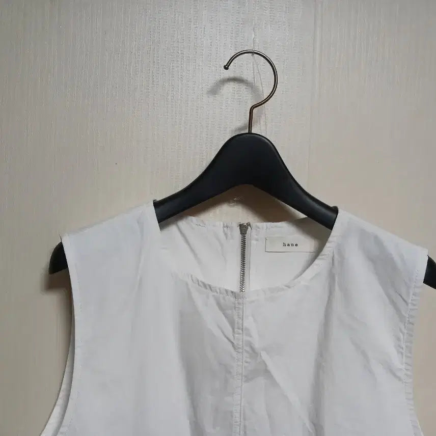 [BUNJANG] HANE White Sleeveless Midi Dress (Size S) / HANE 하네 화이트 민소매 원피스 S