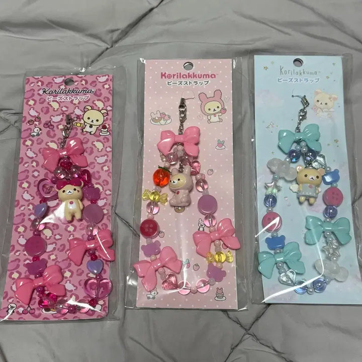 [BUNJANG] Korilakkuma Heart Ribbon Beaded Strap Charm / 코리락가득 시리즈 비즈 스트랩 하트 리본