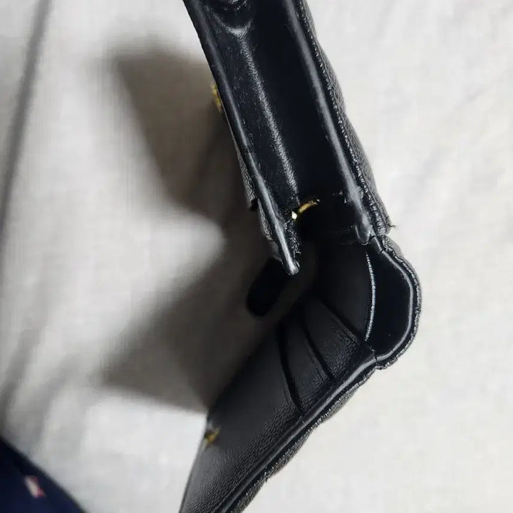 [BUNJANG] Black Enamel and Leather Bifold Wallet Card Holder / 블랙 반지갑 여성 지갑 카드지갑