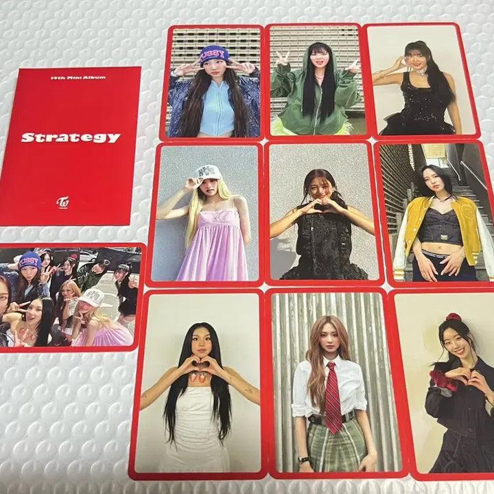[BUNJANG] Twice Strategy Album Photocard Set (Red) / 트와이스 Strategy 앨범 포토카드 10장 세트(빨강)