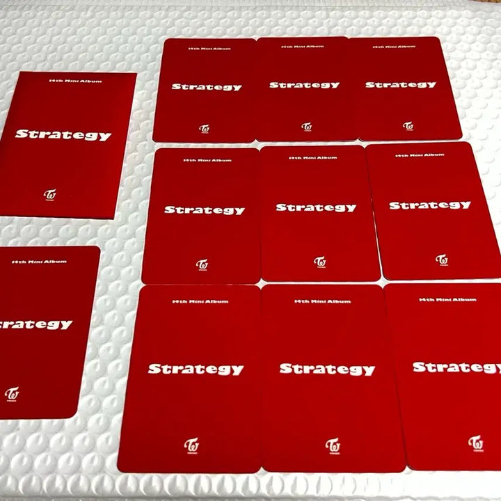 [BUNJANG] Twice Strategy Album Photocard Set (Red) / 트와이스 Strategy 앨범 포토카드 10장 세트(빨강)