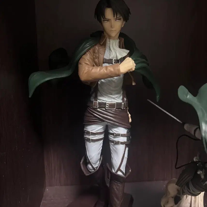 [BUNJANG] Attack on Titan Levi Grandista Figure / 진격의 거인 리바이 그란디스타 피규어