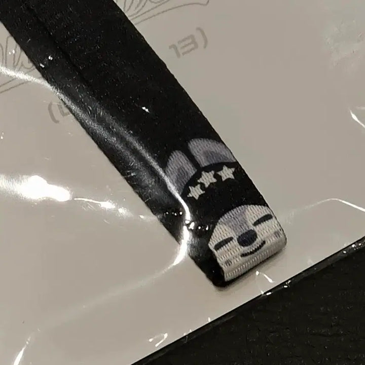 [BUNJANG] Stray Kids Bang Chan Wolfchan Light Stick Strap (Sealed) / 스트레이키즈 스키즈 스키주 울프찬 방찬 라이트 스틱 스트랩 미개봉 공식