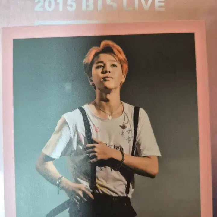 [BUNJANG] BTS "The Most Beautiful Moment in Life On Stage" DVD &amp; Program Book Bundle Set (Jimin Photocard) / (지민포카)방탄소년단 화양연화온스테이지DVD&amp;프로그램북일괄판매