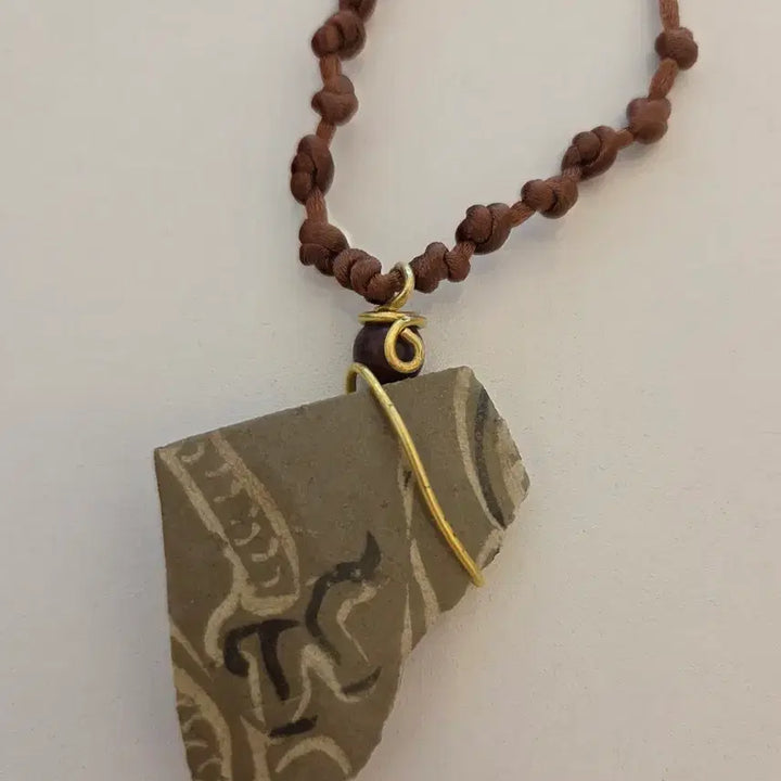 [BUNJANG] Joseon Dynasty Buncheong Ware Celadon Dragon Motif Porcelain Fragment Necklace / 골동품 조선시대 분청사기 운용문 도편 목걸이