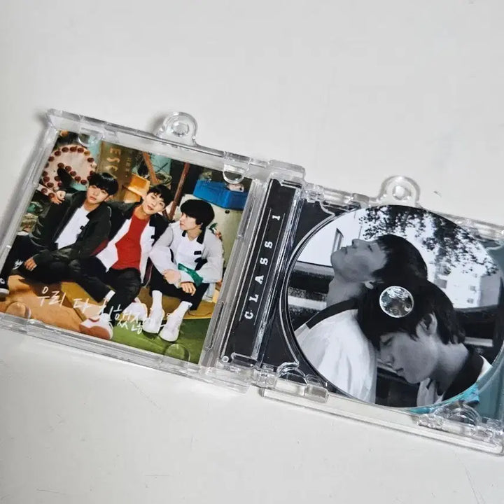 [BUNJANG] Weak Hero Class 1 OST Keyring Hero Yeon Si-eun Park Ji-hoon Ahn Su-ho Choi Hyun-wook Beom-seok Hong-kyung / 약한영웅 class1 ost 키링 Hero 연시은박지훈안수호최현욱범석홍경