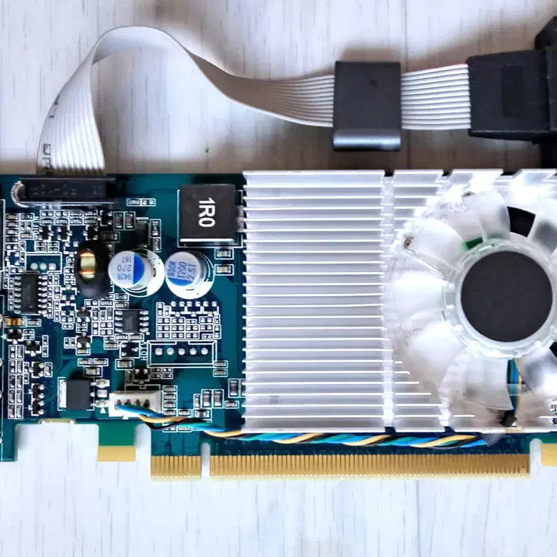 [BUNJANG] Samsung NVIDIA GeForce GT210 512MB LP Graphics Card / LP형 GT210 512MB NVIDIA GeForce삼성 그래픽카드