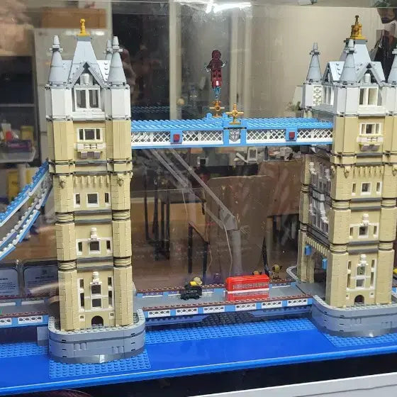 [BUNJANG] LEGO 10214 Tower Bridge Display Case Bundle / 레고 타워 브릿지 10214