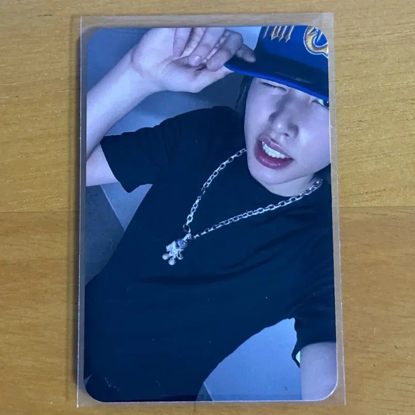 [BUNJANG] LUCKY DRAW Louis Photocard / 롱샷 음중 사녹 포카 루이