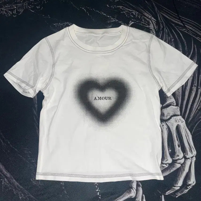 [BUNJANG] W.Management Shanghai Logo Embroidered T-Shirt / 중브 w.management 티셔츠 중국 상하이