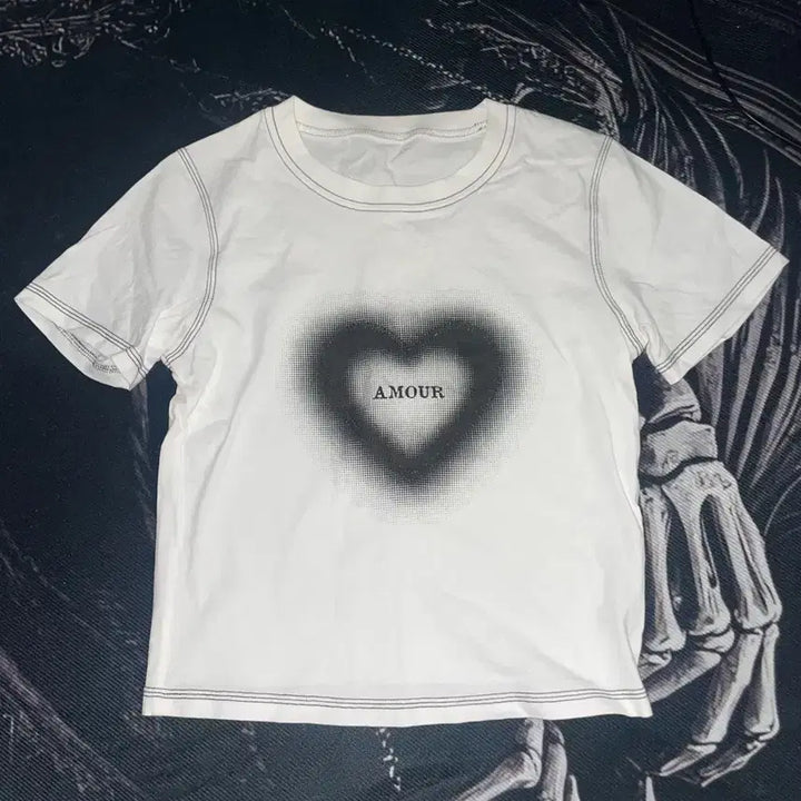 [BUNJANG] W.Management Shanghai Logo Embroidered T-Shirt / 중브 w.management 티셔츠 중국 상하이
