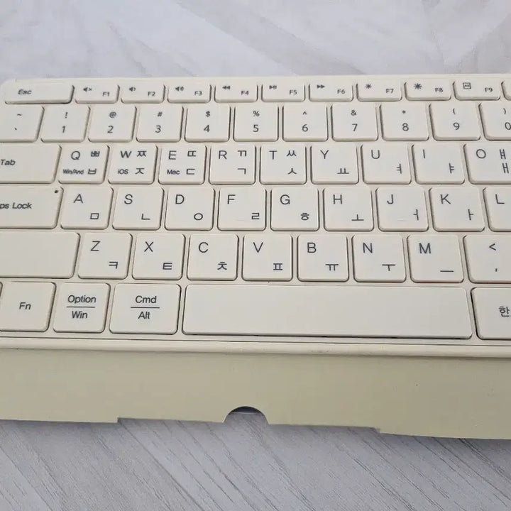 [BUNJANG] LIFE SUZ Slim Bluetooth Keyboard / LIFE SUZ 슬림 블루투스 키보드