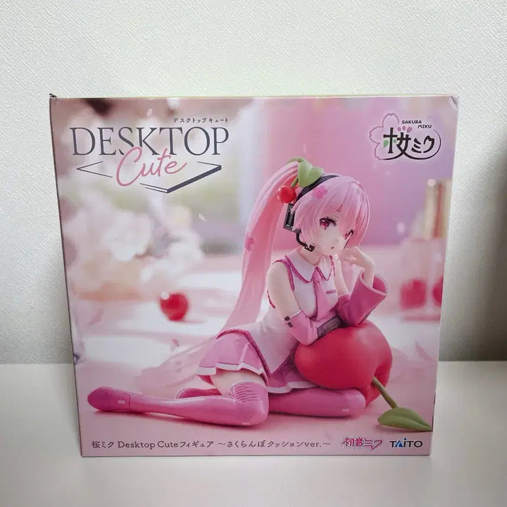 [BUNJANG] Sakura Miku Hatsune Miku Desktop Cute Figure / 사쿠라 미쿠 하츠네 미쿠 데스크탑 큐트 타이토 피규어 미개봉