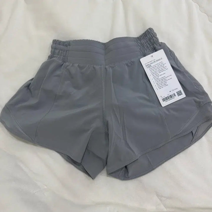 [SOLD OUT] 새상품) 룰루레몬 하티 핫 HR 쇼츠 4 -FEGY 4사이즈