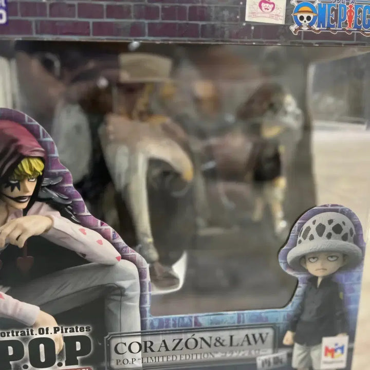 [BUNJANG] One Piece Limited Figure - Corazon &amp; Law / 원피스 리미티드 피규어 코라손 로우