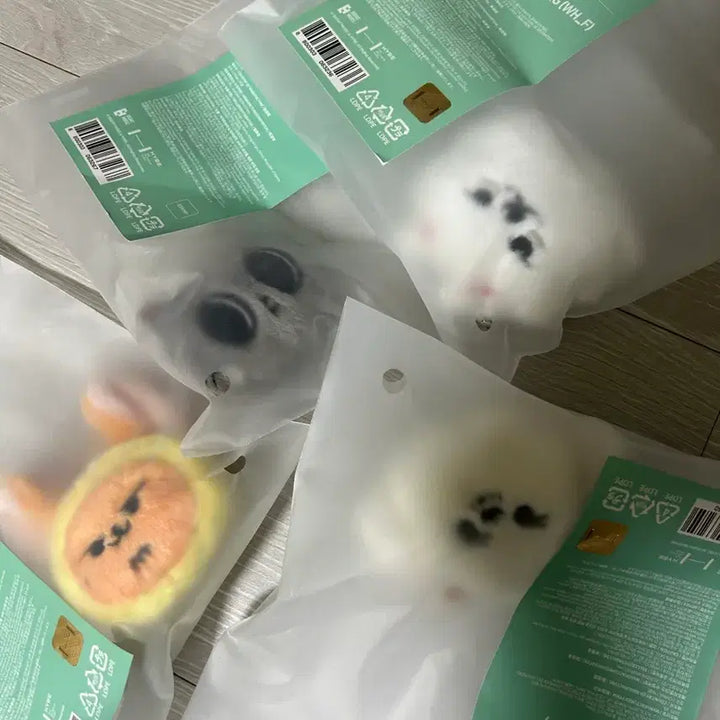 [BUNJANG] TXT (TOMORROW X TOGETHER) Bullatou Plush Face Keyring / 투바투 투모로우바이투게더 인형 뿔바투 페이스키링 양도 판매