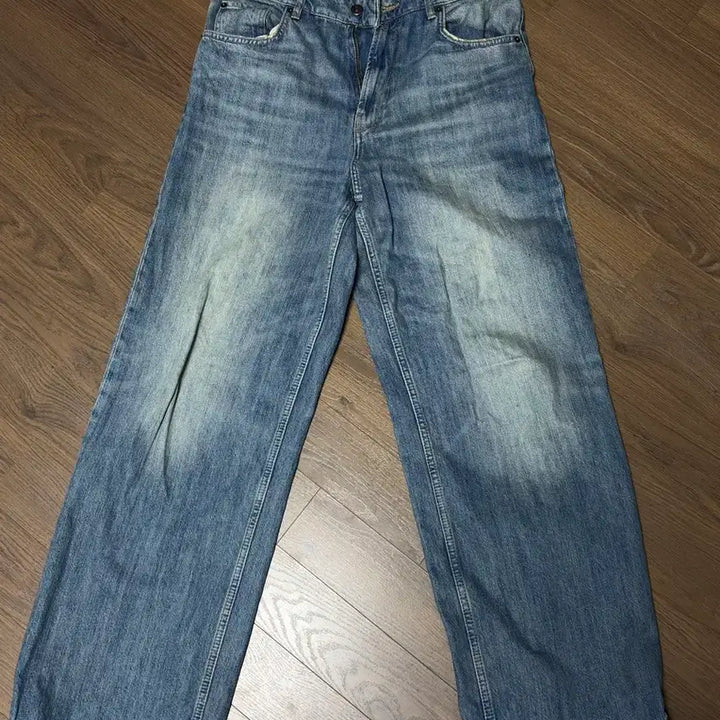 [BUNJANG] ZARA Rouge Flare Fit Baggy Jeans / [31] ZARA 자라 루즈 플레어핏 배기 진