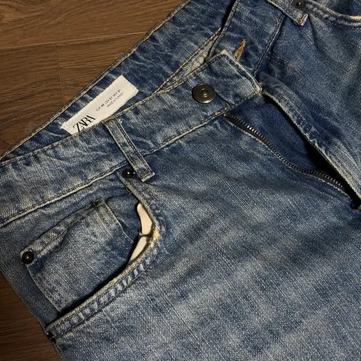 [BUNJANG] ZARA Rouge Flare Fit Baggy Jeans / [31] ZARA 자라 루즈 플레어핏 배기 진