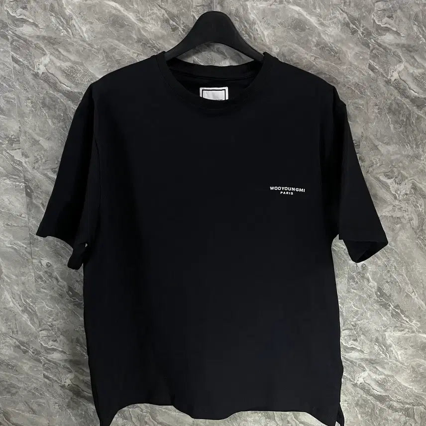 [BUNJANG] Wooyoungmi Flower Print Back Logo T-Shirt Black / [46] 우영미 플라워 프린트 백로고 티셔츠 블랙