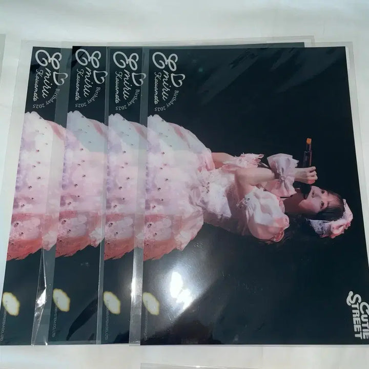 [BUNJANG] Cute Street Kawamoto Emiru Clear Poster / 큐트스티리트 카와모토 에미루 클리어 포스터